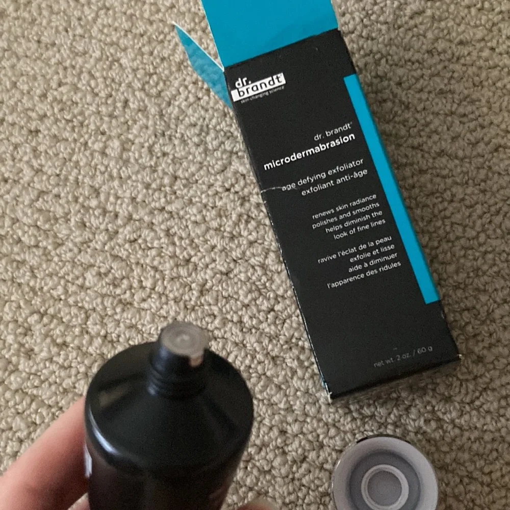 Dr. Brandt Microdermabrasion Age Defying Exfoliator Full Size 2 oz SEALED NIB